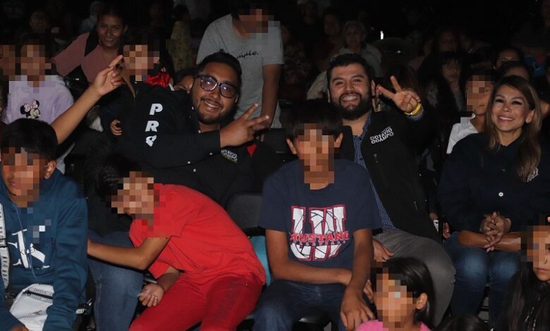 Zitácuaro, Niñez, Octavio Ocampo