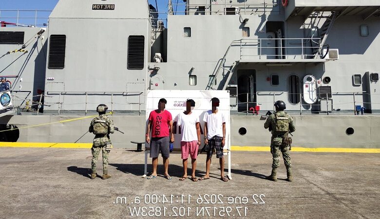 Armada de México, Lázaro Cárdenas