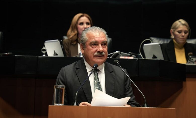 Senado de la República, Raúl Morón