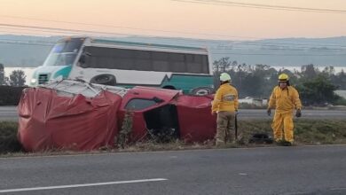 Protección Civil, accidente vial, volcadura