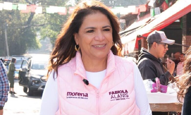 Fabiola Alanís, Cuanajo, Pátzcuaro