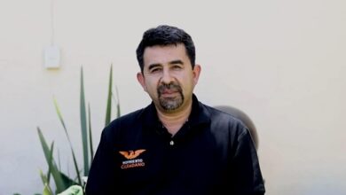 Charo, Juan Gabriel Molinero, Corrupción