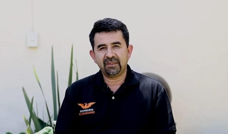 Charo, Juan Gabriel Molinero, Corrupción