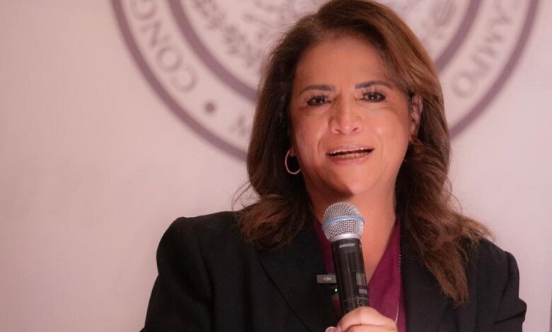 Fabiola Alanís, Morena