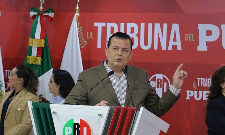 Memo Valencia, Grecia Quiroz, PRI