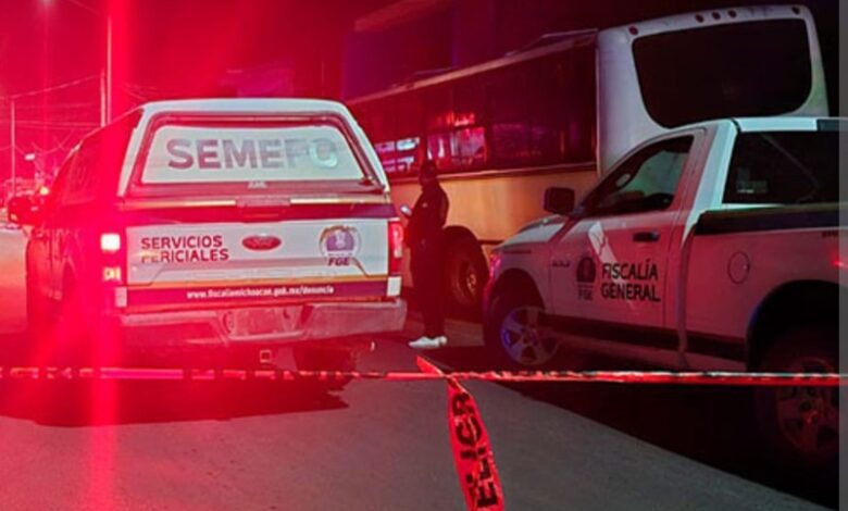 Camioneta del Semefo