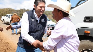 Alfonso Martínez rehabilita camino rural en Capula que permite comunicación con otras comunidades en Morelia