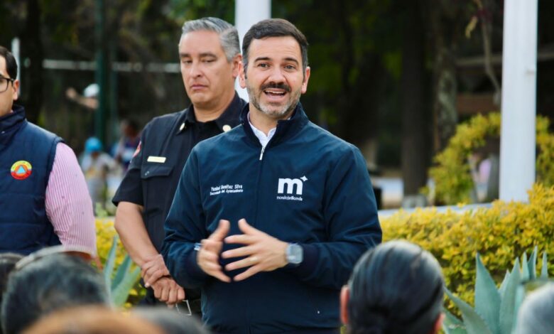 Yankel Benitez encabeza curso gratuito de primeros auxilios a vecinos de la Unidad Deportiva Indeco