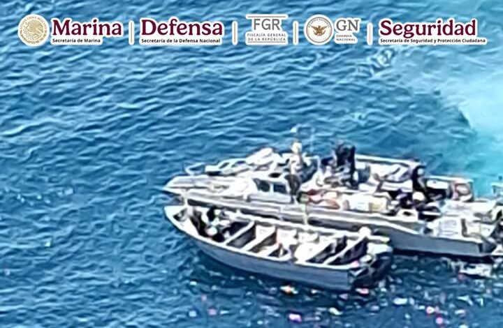 Golpe a criminales con detención de embarcación con cocaína y combustible en LC