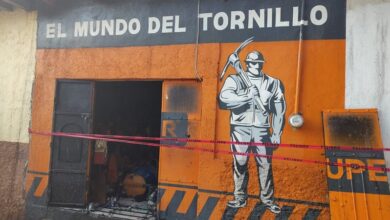 Acuitzio del Canje, Incendio, Ferretería