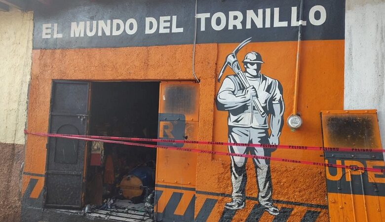 Acuitzio del Canje, Incendio, Ferretería