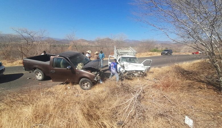 Huetamo, Michoacán, accidente vehicular