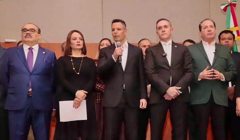 Libertad de expresión, Política en México