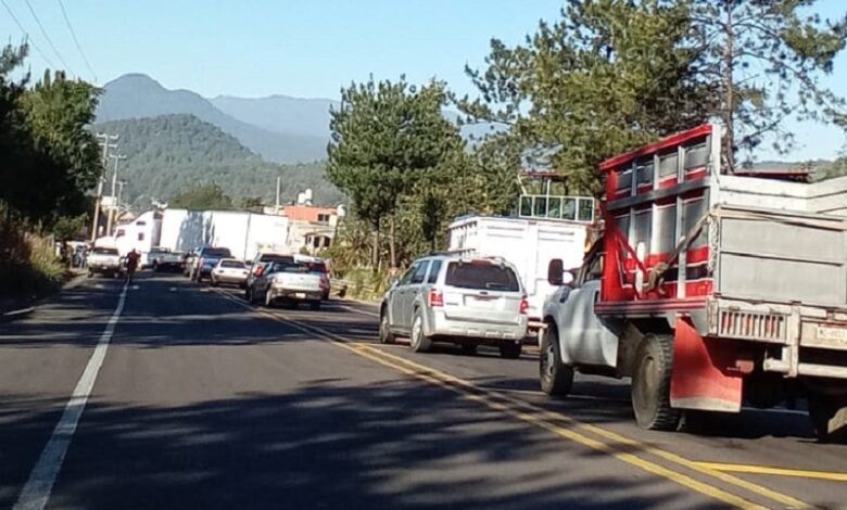 Uruapan, Bloqueo carretero