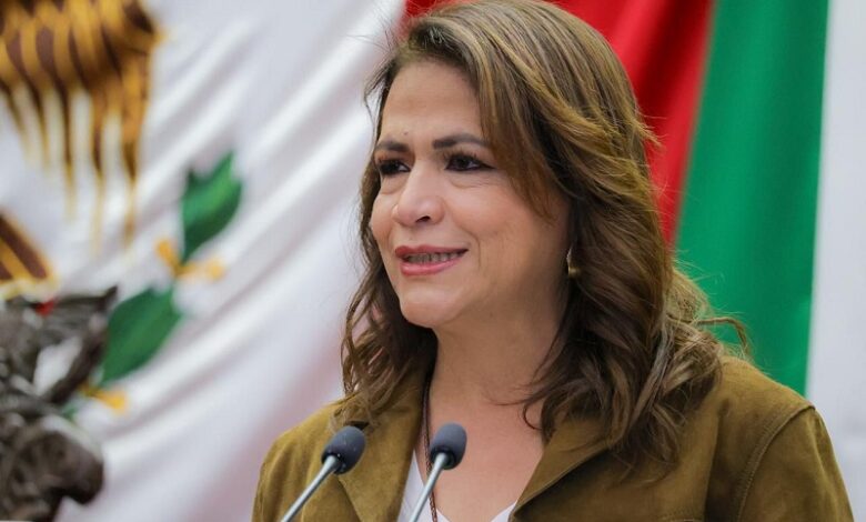 Fabiola Alanís, Morena