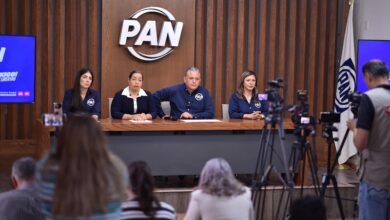 Carlos Quintana en rueda de prensa del PAN