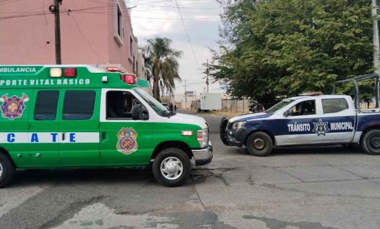 Ambulancia y patrulla
