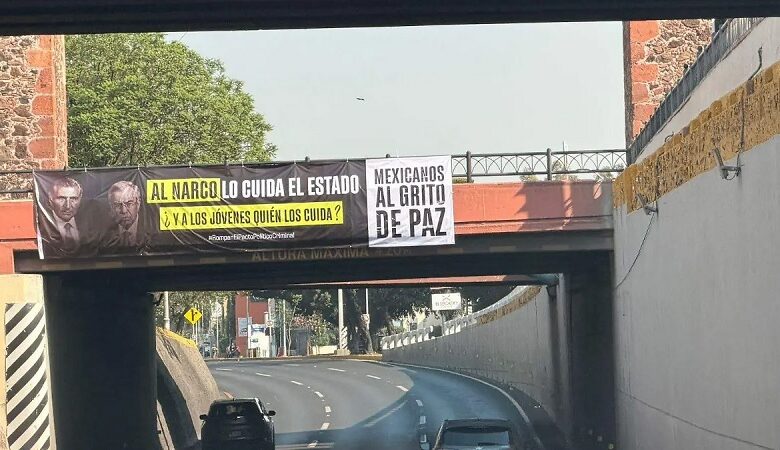 mantas de protesta, Morena, Querétaro