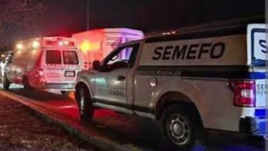 Ambulancias y camioneta del Semejo
