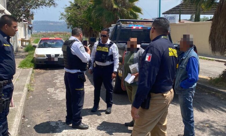 Policía Morelia recupera taxi robado