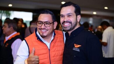 Víctor Manríquez González y Jorge Álvarez Máynez