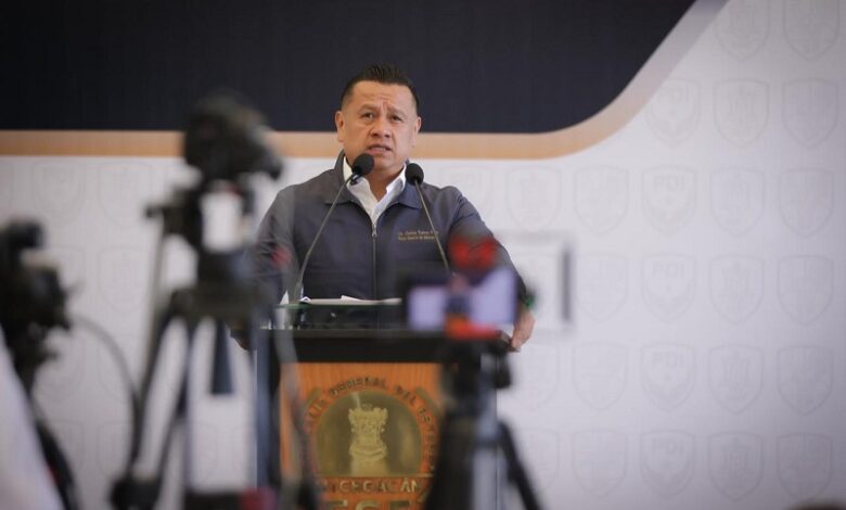 Carlos Torres Piña, FGE