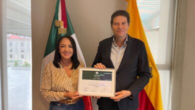 Guadalupe Díaz Chagolla y Alfonso Martínez Alcázar