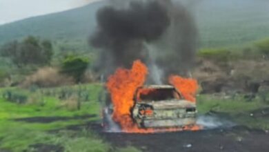 Vehículo incendiado