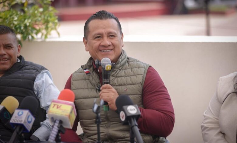 Carlos Torres Piña en Zacapu