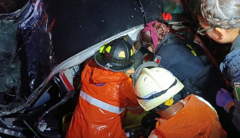 Accidente y rescatistas