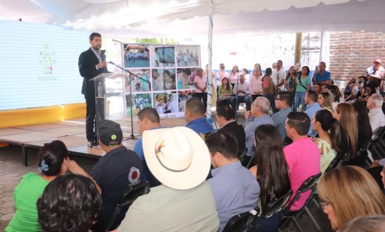 Octavio Ocampo en Jiquilpan