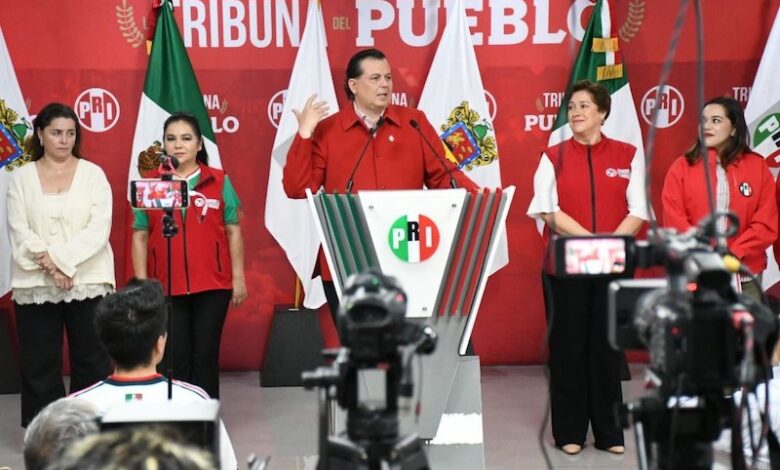 Memo Valencia en rueda de prensa