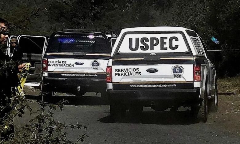 Camionetas de la FGE de Michoacán