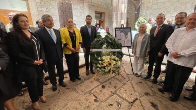 Homenaje a Xavier Ovando Hernández