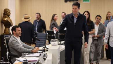 Alfonso Martínez en sesión de Cabiildo