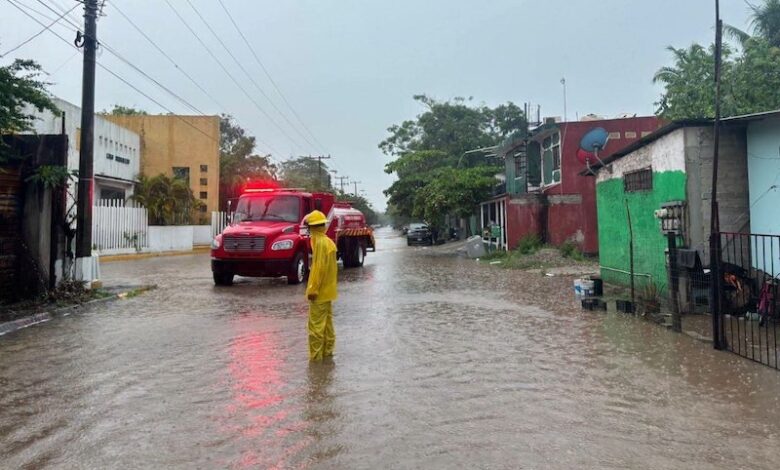 Encharcamientos en Lázaro Cárdenas