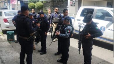 Policías