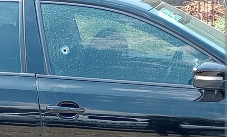 Auto baleado