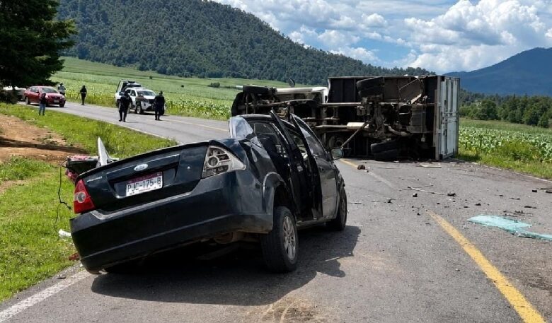 accidente vehicular, carretera Uruapan-Paracho