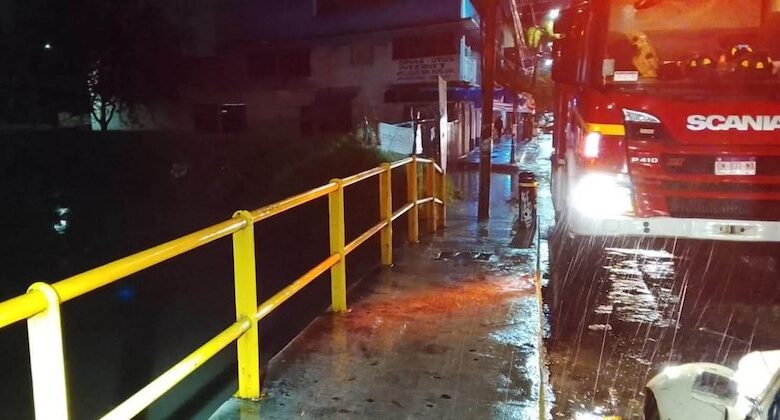 Bomberos estatales