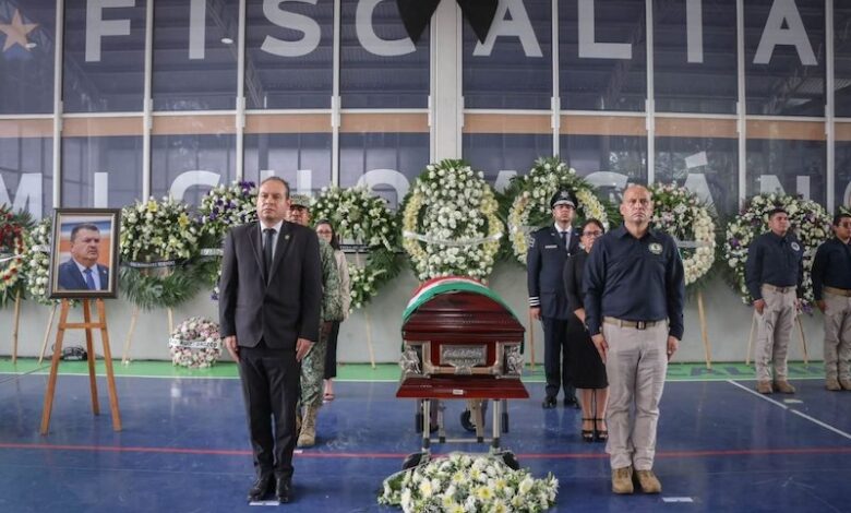 Homenaje póstumo a Julio Meza