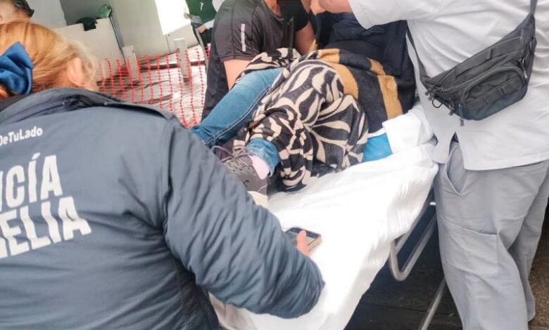 Traslado de mujer lesionada al hospital