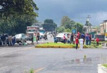 Bloqueo carretero en Opopeo