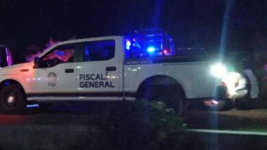 Camioneta de la FGE de Michoacán