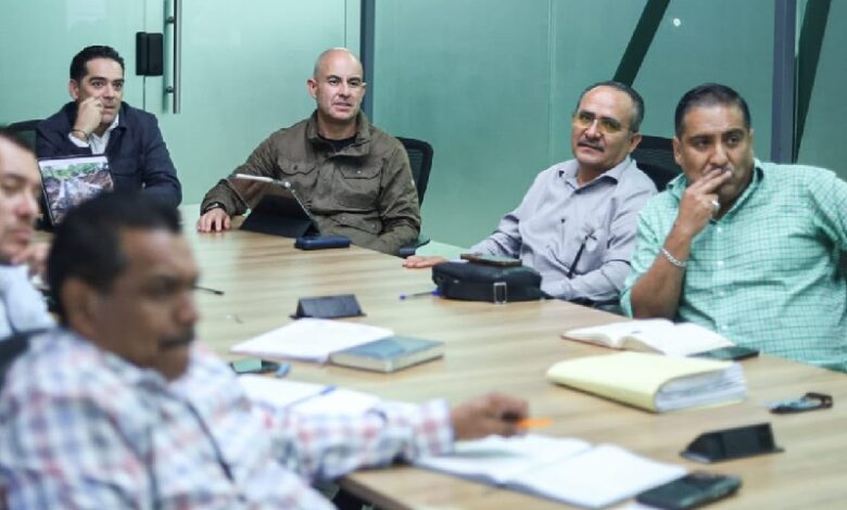 Adolfo Torres y Rogelio Zarazúa en reunión