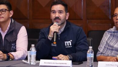 Yankel Benítez en reunión