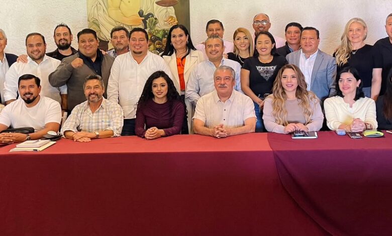 Apoyo político a Raúl Morón