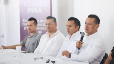 Carlos Torres Piña en rueda de prensa