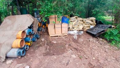 Desmantelan laboratorio en Carácuaro